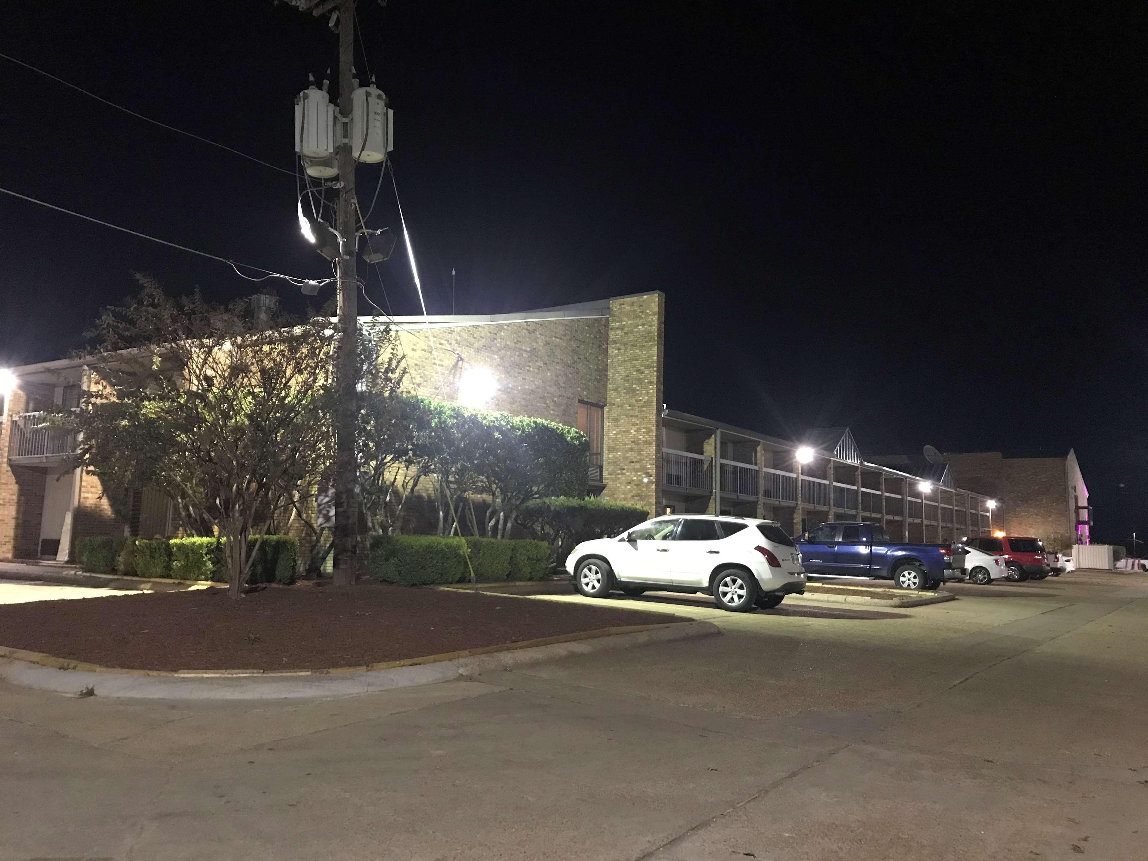 Surestay Plus Hotel By Best Western Greenwood Extérieur photo