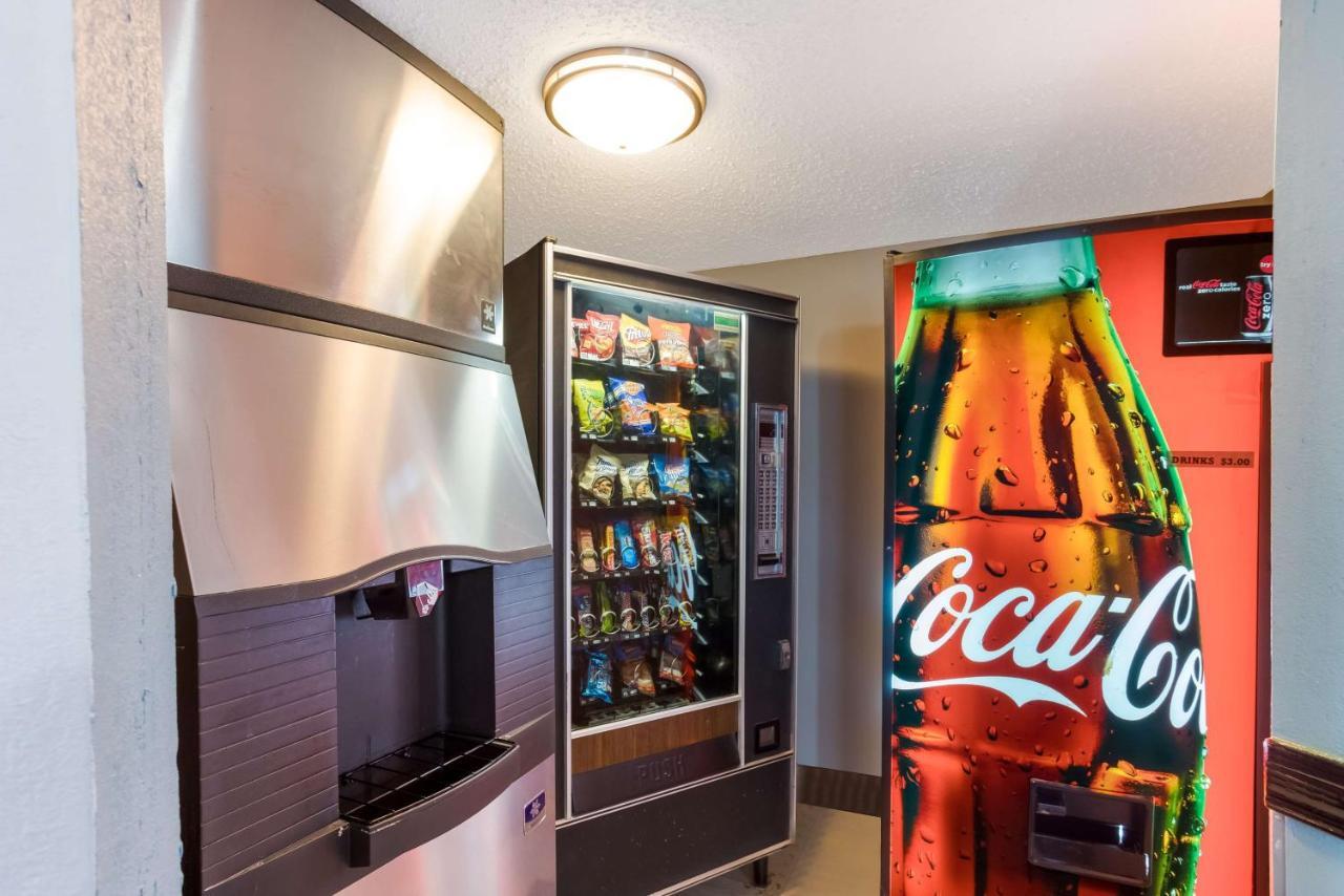 Surestay Plus Hotel By Best Western Greenwood Extérieur photo