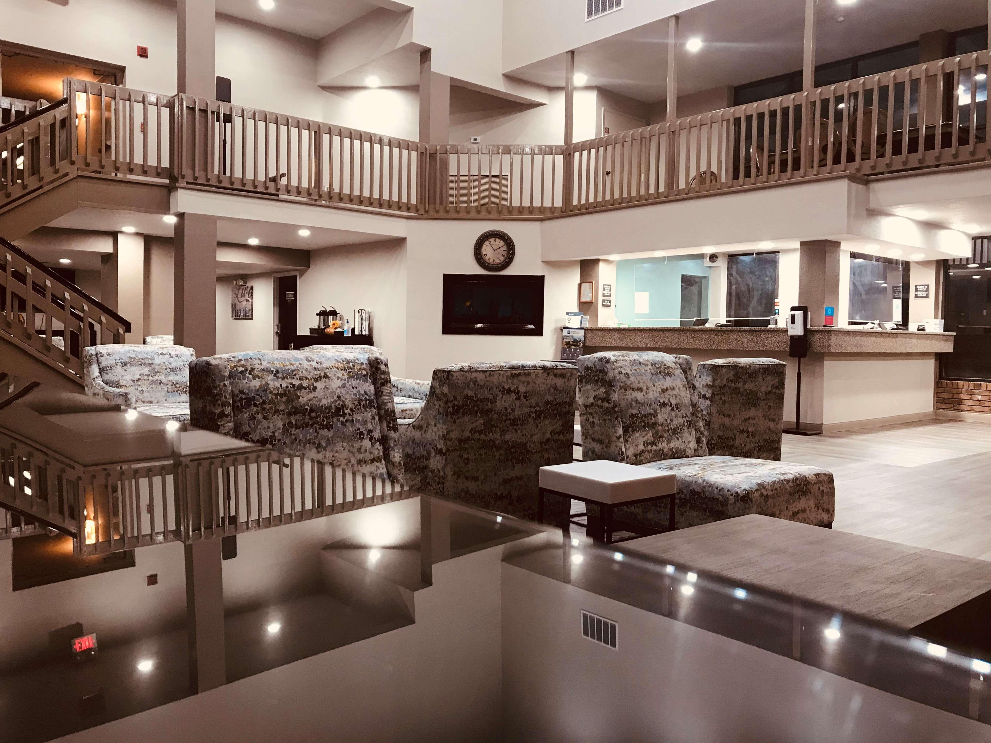 Surestay Plus Hotel By Best Western Greenwood Extérieur photo